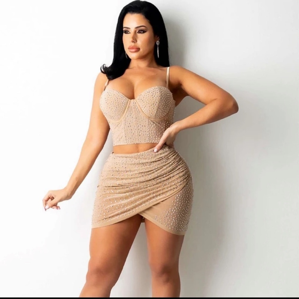 Diamond Mesh Two Piece Set V Neck Spaghetti Strap Crop Top Mini Skirt